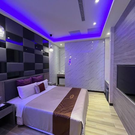 Purple Rainbow Motel Тайбей Екстер'єр фото