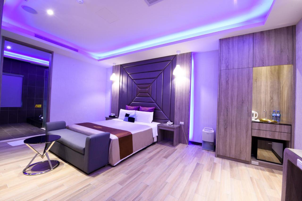 Purple Rainbow Motel Тайбей Екстер'єр фото