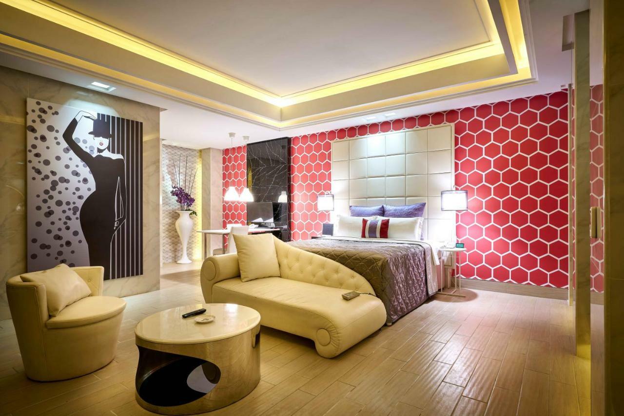 Purple Rainbow Motel Тайбей Екстер'єр фото